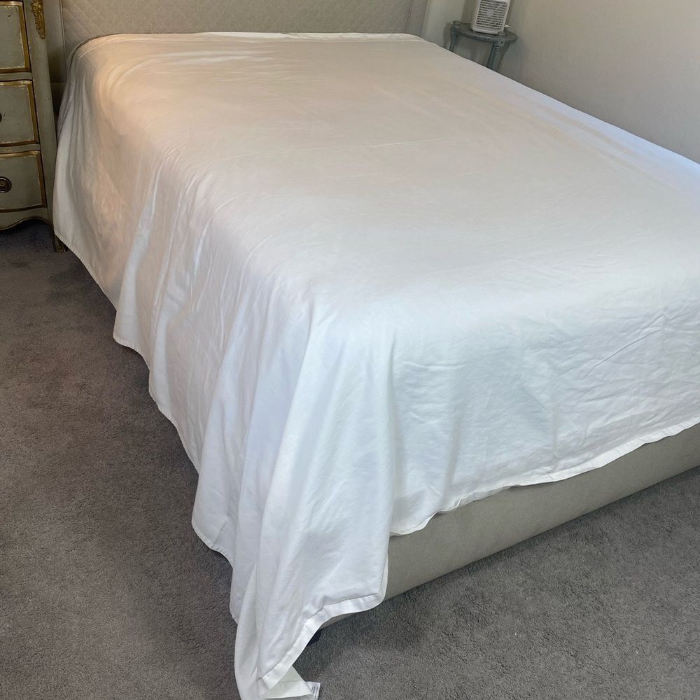 Marlow luxury King Sized Flat Sheet Ivory